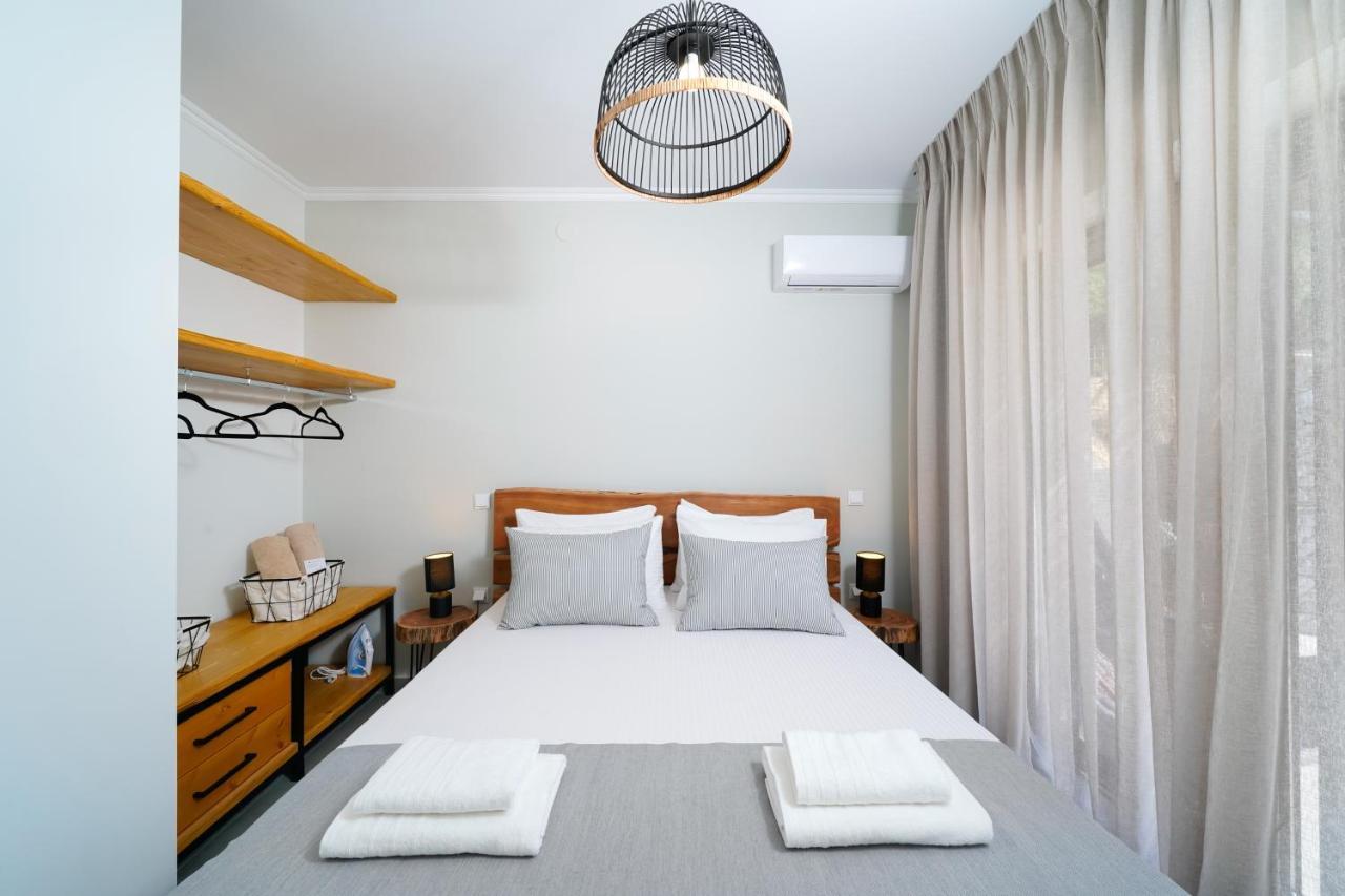 Videre Luxury Suites Potos Bagian luar foto