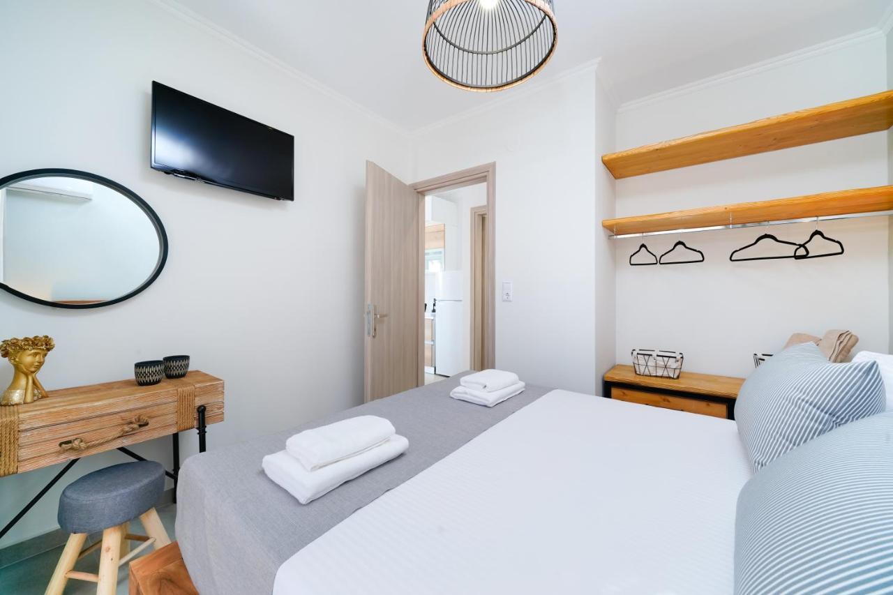 Videre Luxury Suites Potos Bagian luar foto